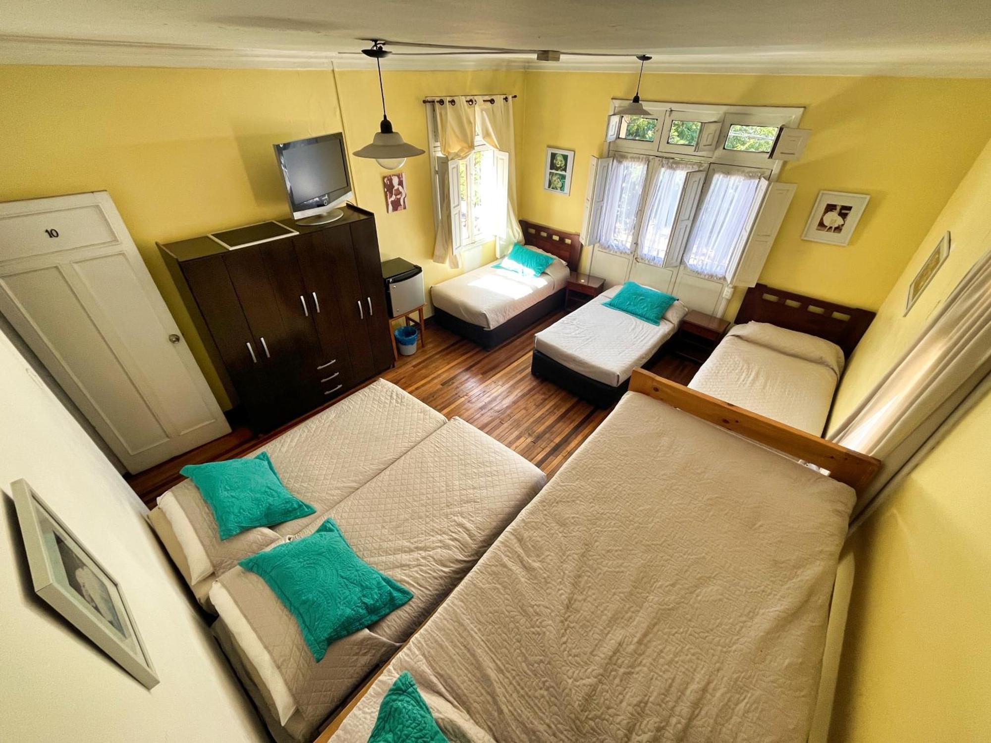 Hostal Boonen Сантьяго Екстер'єр фото